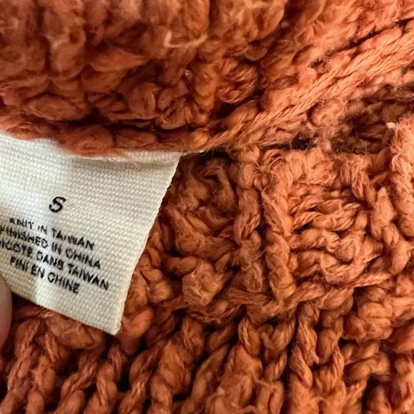 Moth Chunky Cable Knit High- Low Burnt Orange Sweater Size S - Picture 8 of 12